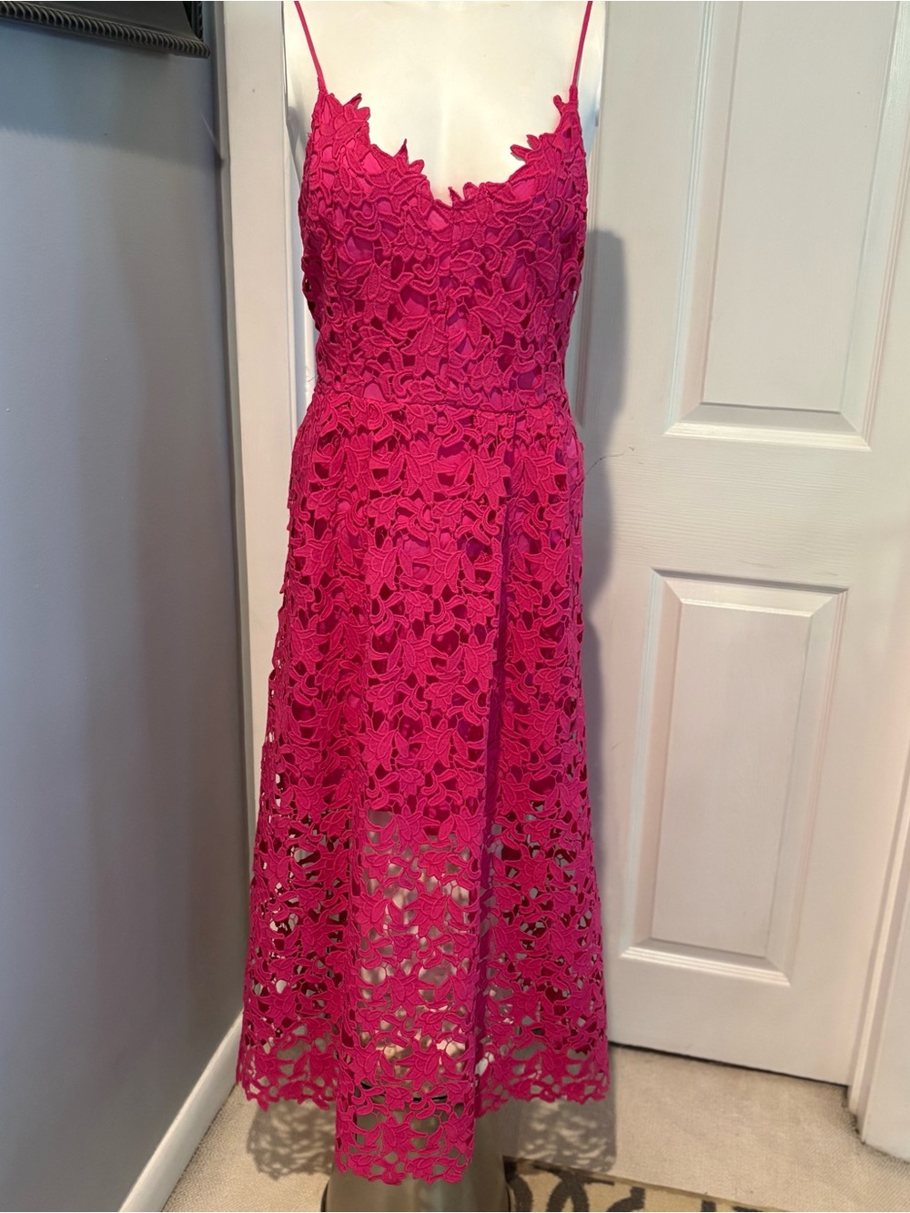 ENDLESS ROSE Women's Fuchsia Lace Midi Dress with Spaghetti Straps S/L